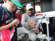 ����΃r�W�^�[�Z���^�[